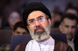 تا رسیدن به قلّه‌های پیشرفت هم‌عهدیم
